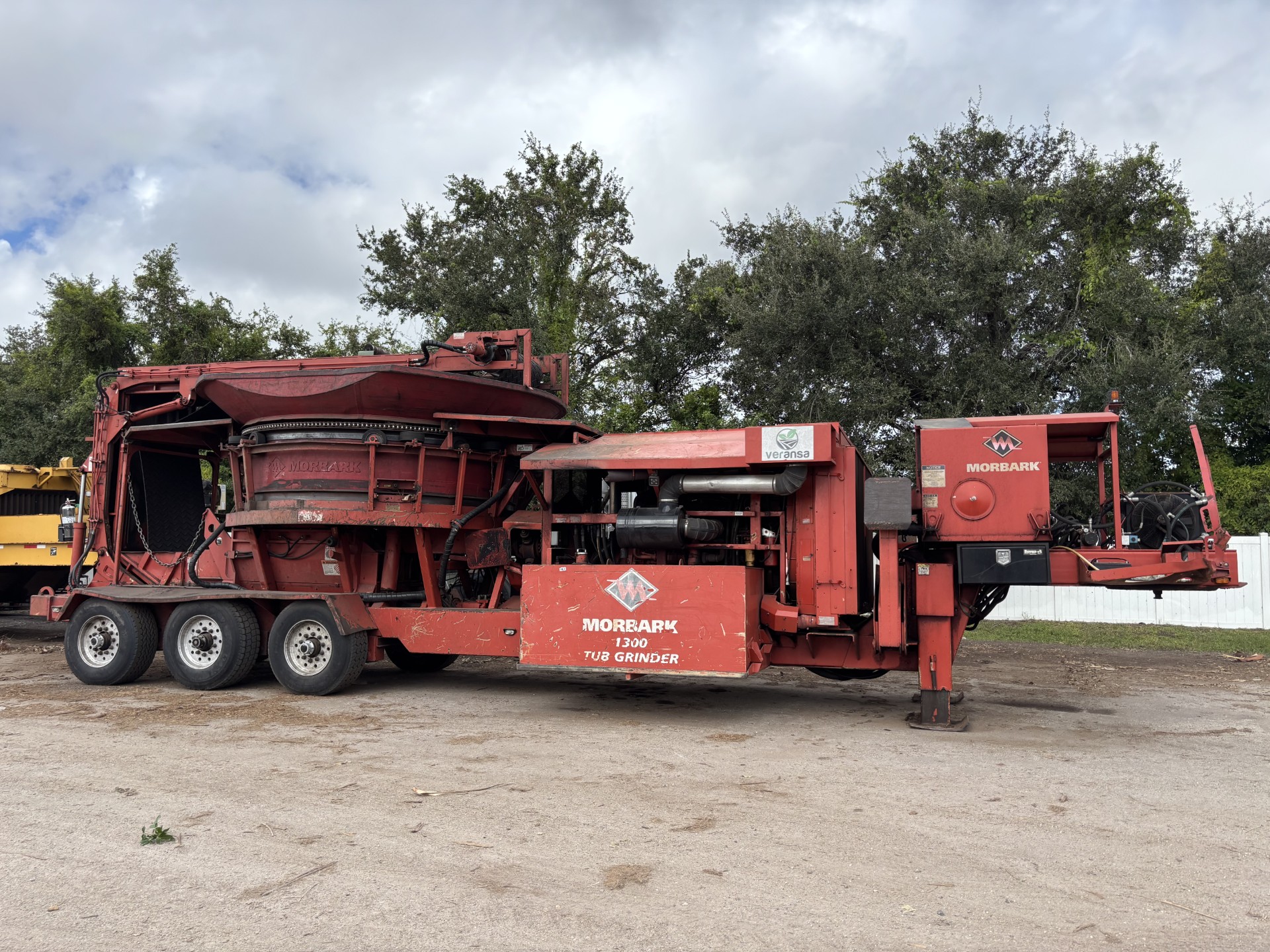 2018 1300 Tub Grinder (Wheeled)